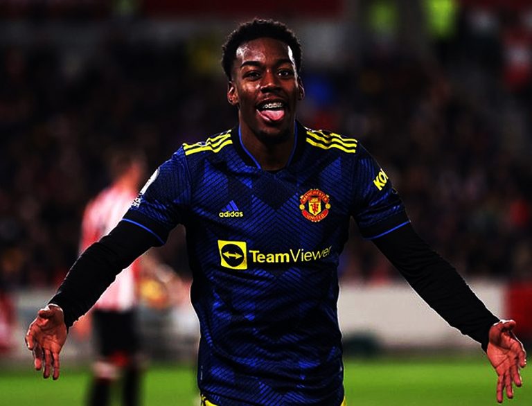 Lire la suite à propos de l’article ANTHONY ELANGA, LA NOUVELLE ÉTOILE MONTANTE