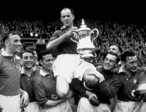 Lire la suite à propos de l’article ON THIS DAY : Le premier trophée sous Matt Busby