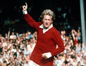 Lire la suite à propos de l’article Denis Law, le roi des hat tricks